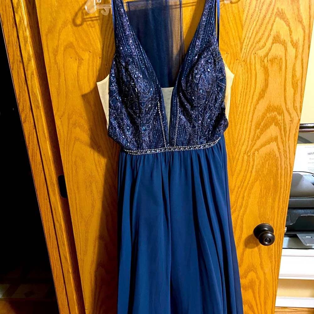 Prom gown